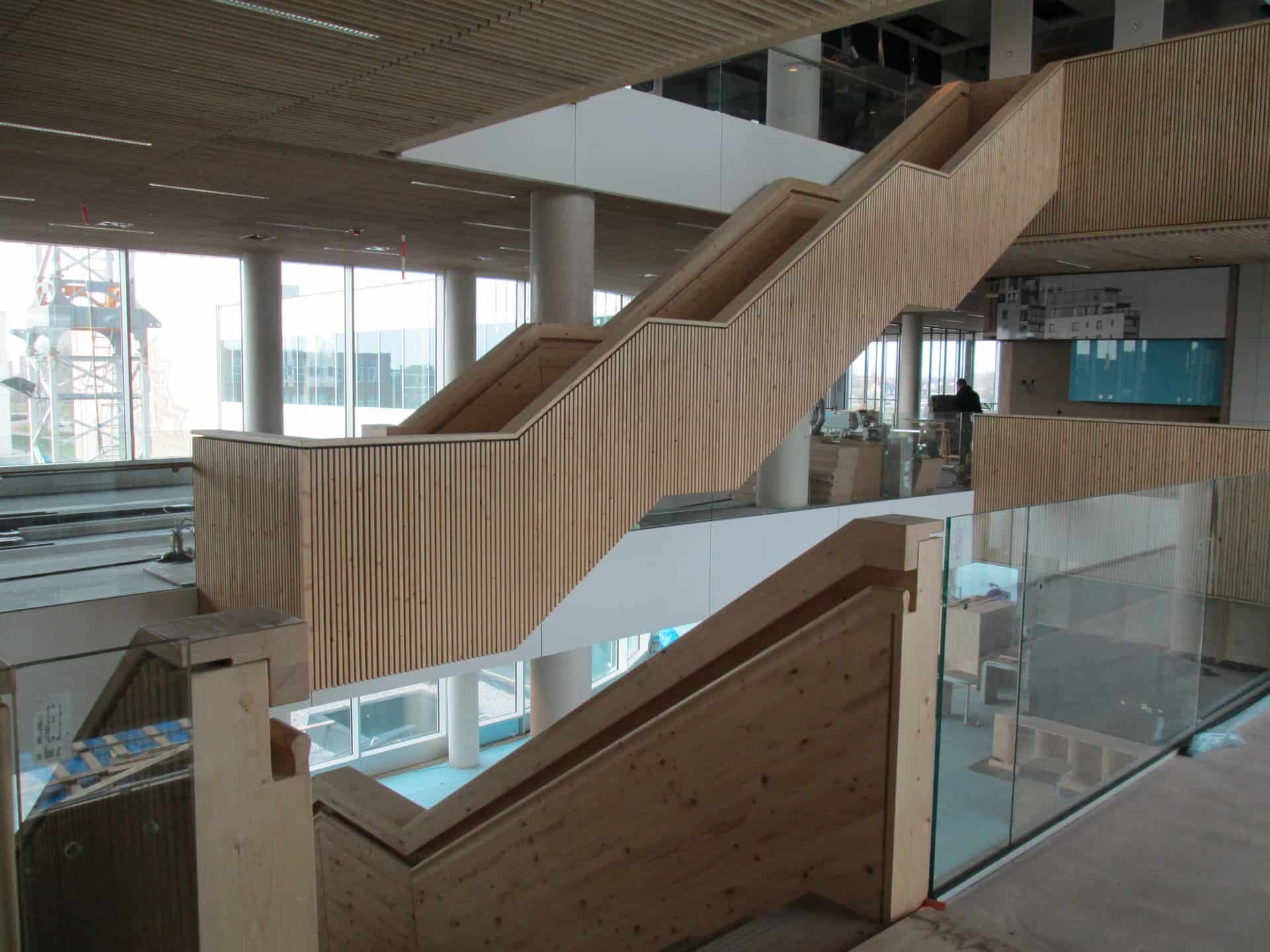 Trappen centrum in het stadskantoor van Venlo