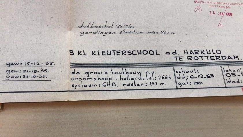 Een papier uit 1966 voor dezelfde kleuterschool die ook door De Groot Vroomshoop is gebouwd